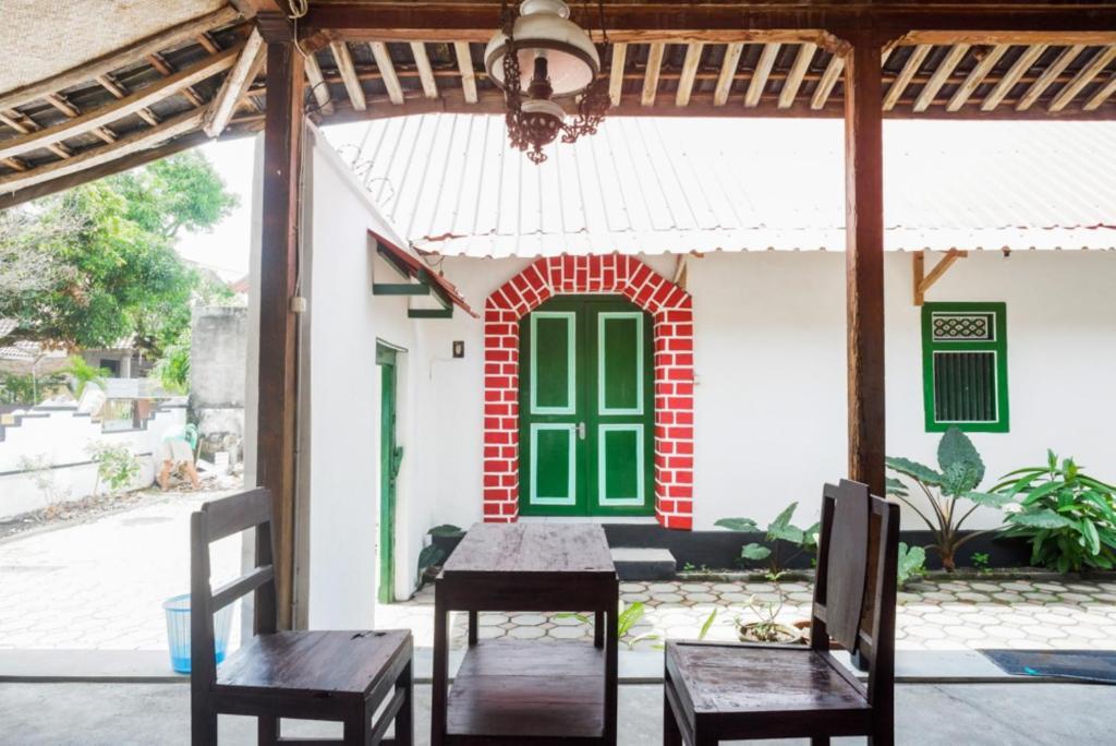 Reddoorz Syariah @ Ndalem Kembang Sore يوغياكارتا المظهر الخارجي الصورة