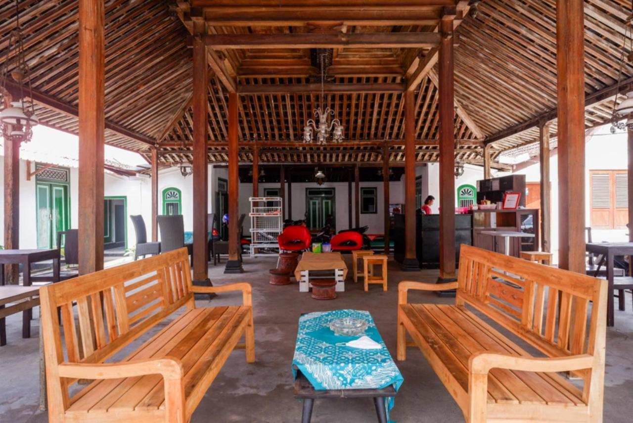 Reddoorz Syariah @ Ndalem Kembang Sore يوغياكارتا المظهر الخارجي الصورة