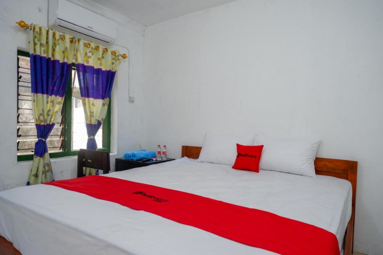 Reddoorz Syariah @ Ndalem Kembang Sore يوغياكارتا المظهر الخارجي الصورة