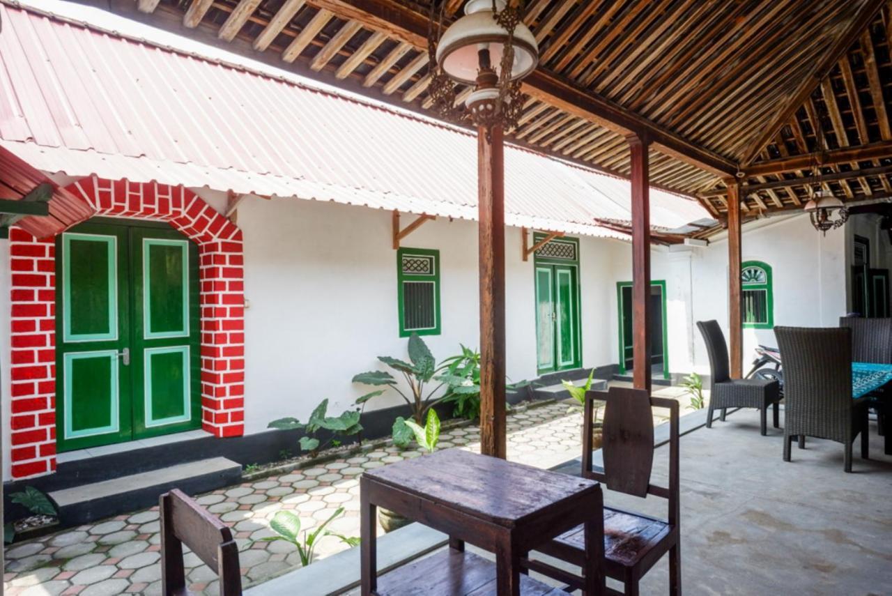 Reddoorz Syariah @ Ndalem Kembang Sore يوغياكارتا المظهر الخارجي الصورة